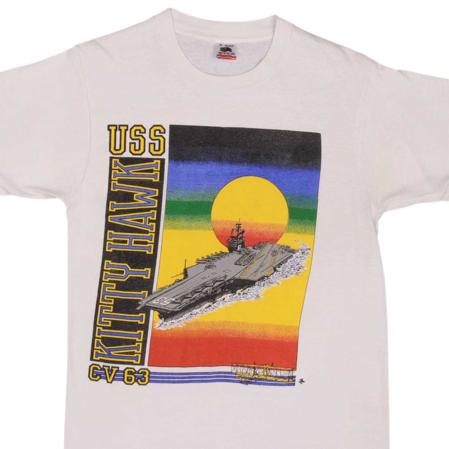VINTAGE USN NAVY USS CV63 KITTY HAWK 1990S TEE SHIRT SIZE SMALL MADE IN USA(Vintage Usn Navy Uss Cv63 Kitty Hawk 1990s Tee Shirt Size Small Made In Usa) 1 VINTAGE USN NAVY USS CV63 KITTY HAWK 1990S TEE SHIRT SIZE SMALL MADE IN USA(Vintage Usn Navy Uss Cv63 Kitty Hawk 1990s Tee Shirt Size Small Made In Usa)