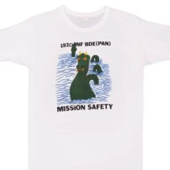 VINTAGE 193 INF BDE MISSION SAFETY DRAGON TEE SHIRT 1960S SIZE SMALL(Vintage 193 Inf Bde Mission Safety Dragon Tee Shirt 1980s Size Small)
