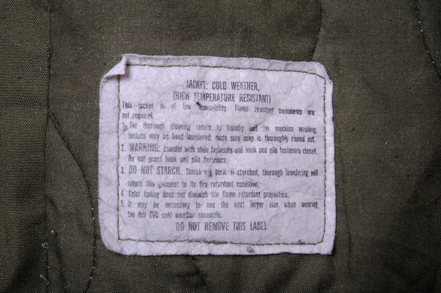 VINTAGE USAF US AIR FORCE JACKET COLD WEATHER 1986 SIZE MEDIUM REGULAR(Usaf Us Air Force Jacket Cold Weather 1986 Aramid Gulf War Medium Regular Alpha) 4 VINTAGE USAF US AIR FORCE JACKET COLD WEATHER 1986 SIZE MEDIUM REGULAR(Usaf Us Air Force Jacket Cold Weather 1986 Aramid Gulf War Medium Regular Alpha) - Image 4