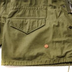 US ARMY M-1965 M65 FIELD JACKET 1969 VIETNAM WAR SIZE LARGE LONG(Us Army M 1965 M65 Field Jacket 1969 Vietnam War Large Long) -Rare Gear USA Shop ARMYS0008STAINFRONT