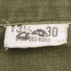 VINTAGE US ARMY UTILITY SHIRT P63 1963/64 VIETNAM WAR SIZE 13 1/2 X 30(Us Army Utility Shirt P63 1963 64 Vietnam War Size 13 1 2 X 30) -Rare Gear USA Shop ARMYS0025TAG02