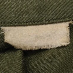 US ARMY UTILITY SHIRT P-58 P58 60'S VIETNAM WAR 1ST CAV DIV FORSCOM SPECIALIST E4 PATCHED SIZE MEDIUM(Us Army Vietnam Shirt Utility Sateen 60s 1st Cav) -Rare Gear USA Shop ARMYS0038TAG01