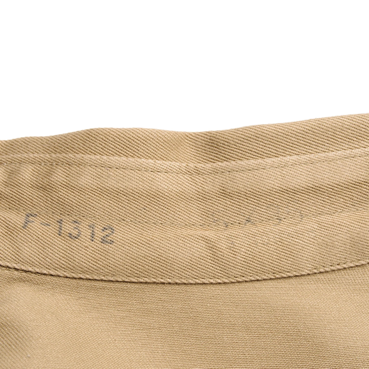 VINTAGE US ARMY COTTON SHIRT M-37 M37 KHAKI WW2 ERA SHAEF PATCH(Us Army Khaki Cotton Shirt Ww2 Era Shaef Patch) 4 VINTAGE US ARMY COTTON SHIRT M-37 M37 KHAKI WW2 ERA SHAEF PATCH(Us Army Khaki Cotton Shirt Ww2 Era Shaef Patch) - Image 4