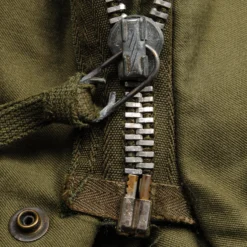 VINTAGE US ARMY M-1965 M65 FIELD JACKET 1968 VIETNAM WAR SIZE SMALL SHORT(Vintage Us Army M 1965 M65 Field Jacket 1968 Vietnam War Size Small Short) 17 VINTAGE US ARMY M-1965 M65 FIELD JACKET 1968 VIETNAM WAR SIZE SMALL SHORT(Vintage Us Army M 1965 M65 Field Jacket 1968 Vietnam War Size Small Short) -Rare Gear USA Shop ARMYWJ0023ZIPPER