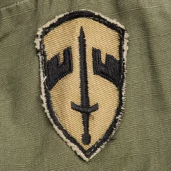 VINTAGE US ARMY TROPICAL COMBAT JACKET 4TH PATTERN 1966 VIETNAM WAR SIZE LARGE LONG WITH PATCHES(Vintage Us Army Tropical Combat Jacket 4th Pattern 1966 Vietnam War Size Large Long With Patches) -Rare Gear USA Shop ARMYWJ0027PATCH01