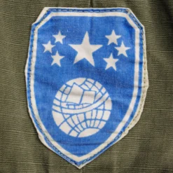 VINTAGE US ARMY TROPICAL COMBAT JACKET 4TH PATTERN 1966 VIETNAM WAR SIZE LARGE LONG WITH PATCHES(Vintage Us Army Tropical Combat Jacket 4th Pattern 1966 Vietnam War Size Large Long With Patches) -Rare Gear USA Shop ARMYWJ0027PATCH02