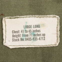 VINTAGE US ARMY TROPICAL COMBAT JACKET 4TH PATTERN 1966 VIETNAM WAR SIZE LARGE LONG WITH PATCHES(Vintage Us Army Tropical Combat Jacket 4th Pattern 1966 Vietnam War Size Large Long With Patches) -Rare Gear USA Shop ARMYWJ0027TAG01