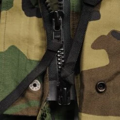 VINTAGE US ARMY ECWCS PARKA 2002 SIZE SMALL SHORT GORE-TEX(Vintage Us Army Ecwcs Parka 2002 Size Small Short Gore Tex Deadstock) -Rare Gear USA Shop ARMYWP0007ZIPPER