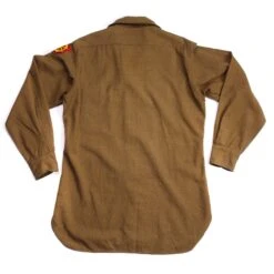 VINTAGE US ARMY M-37 M37 WOOL SHIRT 1940'S WW2 ERA PORT OF EMBARKATION PATCH SIZE 15 X 33(Us Army Wool Shirt 1940s Ww2 Era Port Of Embarkation Patch Size 15 X 33) -Rare Gear USA Shop ARMYWSHIRT0002BACK