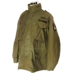 VINTAGE US ARMY M-1965 M65 FIELD JACKET VIETNAM WAR SIZE LARGE REGULARWITH PATCHES(Vintage Us Army M 1965 M65 Field Jacket Vietnam War Size Large Regular With Patches)