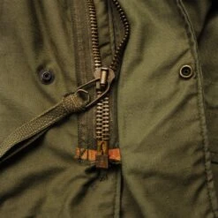 VINTAGE US ARMY M-1965 M65 FIELD JACKET VIETNAM WAR SIZE LARGE REGULARWITH PATCHES(Vintage Us Army M 1965 M65 Field Jacket Vietnam War Size Large Regular With Patches) -Rare Gear USA Shop DSC 1318 1