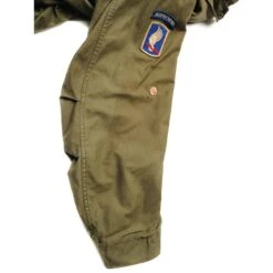 VINTAGE US ARMY M-1965 M65 FIELD JACKET VIETNAM WAR SIZE LARGE REGULARWITH PATCHES(Vintage Us Army M 1965 M65 Field Jacket Vietnam War Size Large Regular With Patches) -Rare Gear USA Shop DSC 1324 1