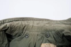 US ARMY M-1965 M65 FIELD JACKET 1975 26TH INFANTRY DIVISION PATCH SIZE MEDIUM REGULAR(Us Army M 1965 M65 1975 Field Jacket Vietnam War Medium Regular 26th Infantry Division Patch) 15 US ARMY M-1965 M65 FIELD JACKET 1975 26TH INFANTRY DIVISION PATCH SIZE MEDIUM REGULAR(Us Army M 1965 M65 1975 Field Jacket Vietnam War Medium Regular 26th Infantry Division Patch) -Rare Gear USA Shop DSC 1446