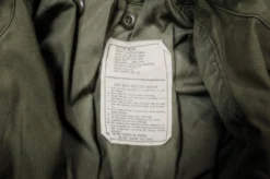 VINTAGE US ARMY M-1965 M65 FIELD JACKET 1974 VIETNAM WAR SIZE MEDIUM REGULAR(Us Army M 1965 M65 1974 Field Jacket Vietnam War Medium Regular) 8 VINTAGE US ARMY M-1965 M65 FIELD JACKET 1974 VIETNAM WAR SIZE MEDIUM REGULAR(Us Army M 1965 M65 1974 Field Jacket Vietnam War Medium Regular) -Rare Gear USA Shop DSC 1456 scaled