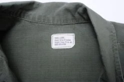 US ARMY TROPICAL COMBAT JACKET 5TH PATTERN RIPSTOP 1970 VIETNAM WAR SIZE SMALL LONG(Vietnam Us Army Tropical Combat Jacket Ripstop 1970 Small Long) 6 US ARMY TROPICAL COMBAT JACKET 5TH PATTERN RIPSTOP 1970 VIETNAM WAR SIZE SMALL LONG(Vietnam Us Army Tropical Combat Jacket Ripstop 1970 Small Long) -Rare Gear USA Shop DSC 1476