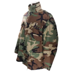 VINTAGE US ARMY M65 WOODLAND CAMO FIELD JACKET 1996 LARGE REGULAR NOS(Vintage Usaf M 1965 M65 Woodland Camo Field Jacket 1996 Large Regular 1)