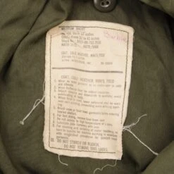 VINTAGE US ARMY M1965 M65 ALPHA INDUSTRIES FIELD JACKET 1976 SIZE MEDIUM SHORT(Vintage Us Army M1965 M65 Field Jacket 1976 Size Medium Regular) 11 VINTAGE US ARMY M1965 M65 ALPHA INDUSTRIES FIELD JACKET 1976 SIZE MEDIUM SHORT(Vintage Us Army M1965 M65 Field Jacket 1976 Size Medium Regular) -Rare Gear USA Shop DSC 1844