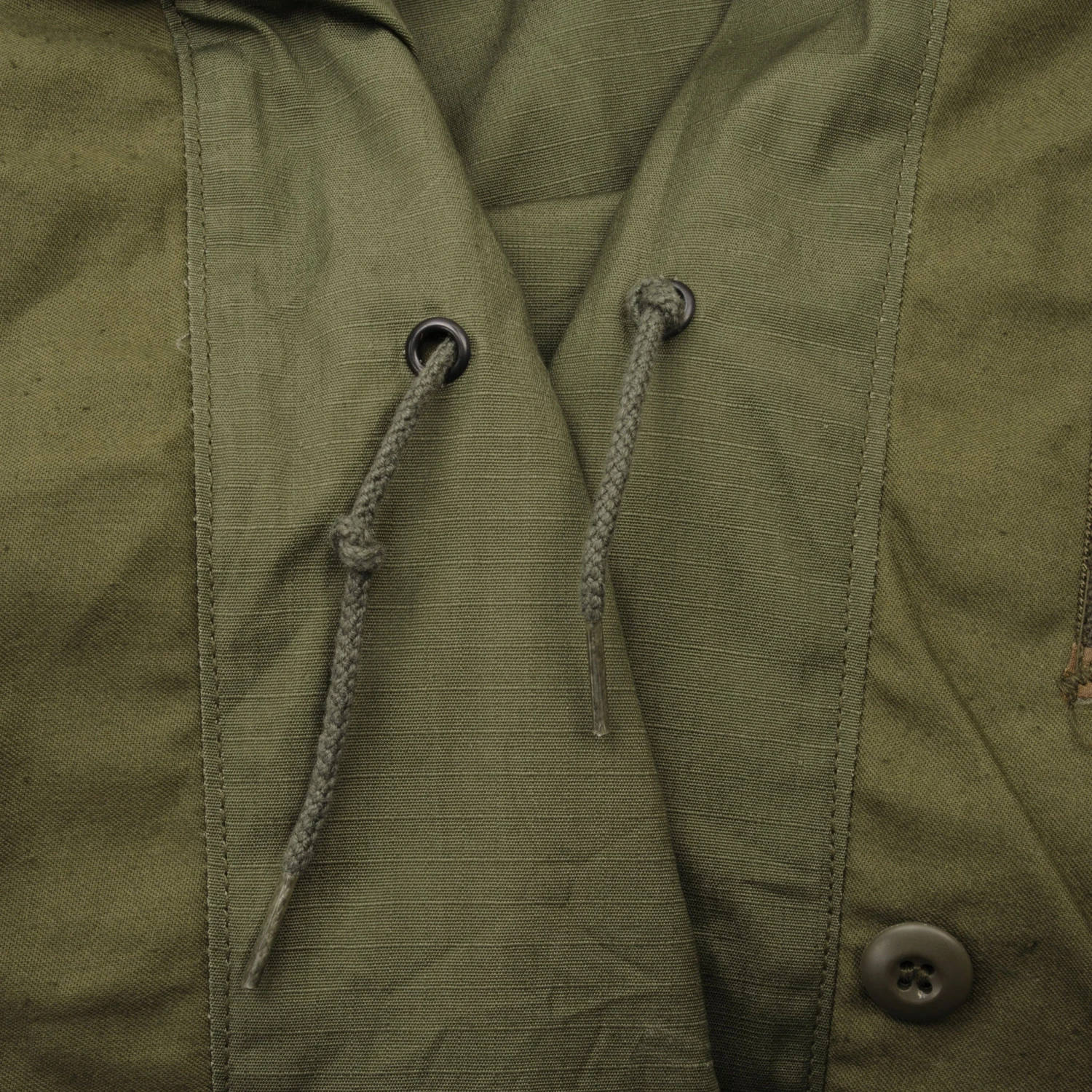 VINTAGE US ARMY M1965 M65 ALPHA IND FIELD JACKET 1981 MEDIUM DEADSTOCK NOS(Vintage Us Army M1965 M65 Field Jacket 1981 Size Medium Regular Deadstock Nos) 6 VINTAGE US ARMY M1965 M65 ALPHA IND FIELD JACKET 1981 MEDIUM DEADSTOCK NOS(Vintage Us Army M1965 M65 Field Jacket 1981 Size Medium Regular Deadstock Nos) - Image 6