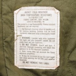 VINTAGE US ARMY JACKET COLD WEATHER 1980 SIZE MEDIUM SHORT(Vintage Us Army Jacket Cold Weather 1980 Size Medium Short) -Rare Gear USA Shop DSC 1867 be5eda5d a167 4a35 b5a2 87de5303d752