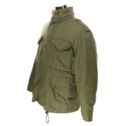 VINTAGE US ARMY M1965 M65 ALPHA INDUSTRIES FIELD JACKET 1976 SIZE MEDIUM SHORT(Vintage Us Army M1965 M65 Field Jacket 1976 Size Medium Regular)