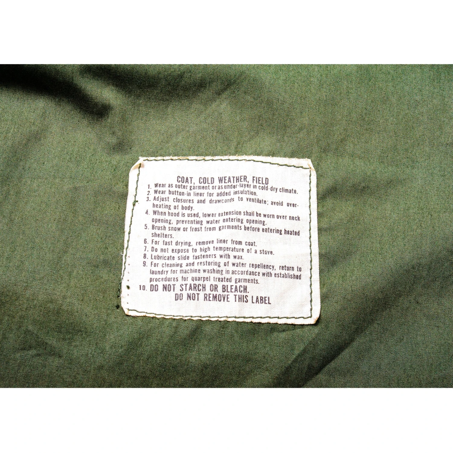 VINTAGE USAF US AIR FORCE M-1965 M65 FIELD JACKET 1979 MAJOR STRATEGIC AIR COMMAND 379TH STRAT HOSPITAL PATCH SIZE EXTRA SMALL SHORT(Usaf Us Air Force 1970s M65 M 65 Field Jacket Extra Small Short Vietnam Major Strategic Air Command 379th Strat Hospital Patch) 3 VINTAGE USAF US AIR FORCE M-1965 M65 FIELD JACKET 1979 MAJOR STRATEGIC AIR COMMAND 379TH STRAT HOSPITAL PATCH SIZE EXTRA SMALL SHORT(Usaf Us Air Force 1970s M65 M 65 Field Jacket Extra Small Short Vietnam Major Strategic Air Command 379th Strat Hospital Patch) - Image 3