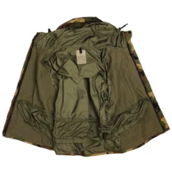VINTAGE US ARMY GORETEX WOODLAND CAMO ECWCS PARKA 2005 SIZE LARGE REGULAR(Vintage Us Army Goretex Woodland Camo Ecwcs Parka 2005 Size Large Regular) -Rare Gear USA Shop DSC 2131 1 a5ce4ea6 dbba 4670 a74b d4337cbe4777