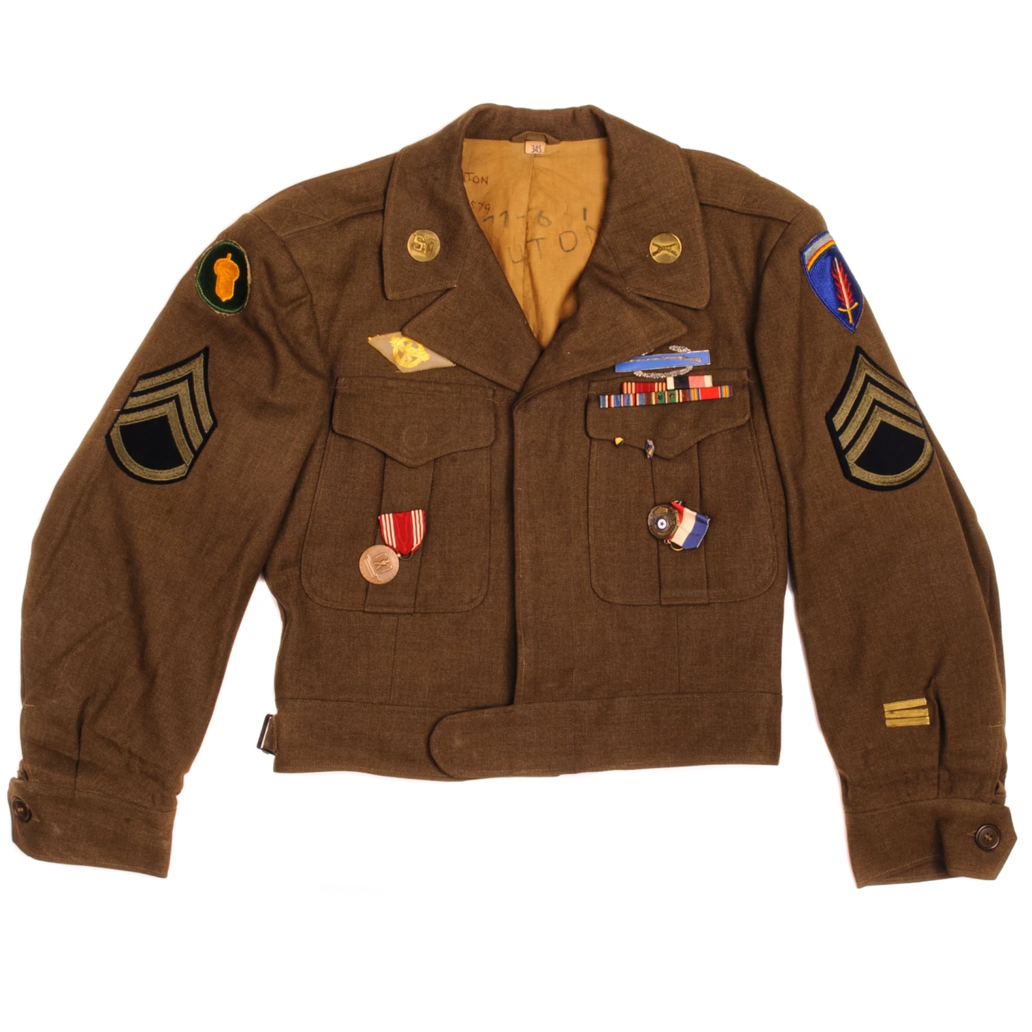 VINTAGE US ARMY WOOL FIELD JACKET WW2 ERA SIZE 34S WITH PATCHES, INSIGNIAS AND RIBBONS(Vintage Us Army Wool Field Jacket Size 34s With Patches Insignias And Ribbons) 1 VINTAGE US ARMY WOOL FIELD JACKET WW2 ERA SIZE 34S WITH PATCHES, INSIGNIAS AND RIBBONS(Vintage Us Army Wool Field Jacket Size 34s With Patches Insignias And Ribbons)