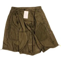 VINTAGE US ARMY FISHTAIL PARKA 1978 SIZE MEDIUM REGULAR WITH LINER(Vintage Us Army Fishtail Parka 1978 Size Medium Regular With Liner) -Rare Gear USA Shop DSC 2268 1