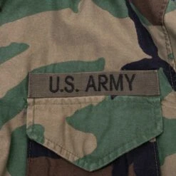 VINTAGE US ARMY M65 WOODLAND CAMO PATCH FIELD JACKET 2005 MEDIUM REGULAR(Vintage Us Army M65 Woodland Camo Patch Field Jacket 2005 Medium Regular) -Rare Gear USA Shop DSC 2577