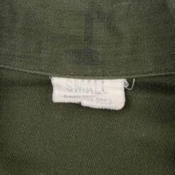 VINTAGE US ARMY UTILITY SHIRT P58 1959 FIRST PAT VIETNAM WAR PATCH SMALL(Vintage Us Army Utility Shirt P58 1959 First Pat Vietnam War Patch Small) 11 VINTAGE US ARMY UTILITY SHIRT P58 1959 FIRST PAT VIETNAM WAR PATCH SMALL(Vintage Us Army Utility Shirt P58 1959 First Pat Vietnam War Patch Small) -Rare Gear USA Shop DSC 2585 1