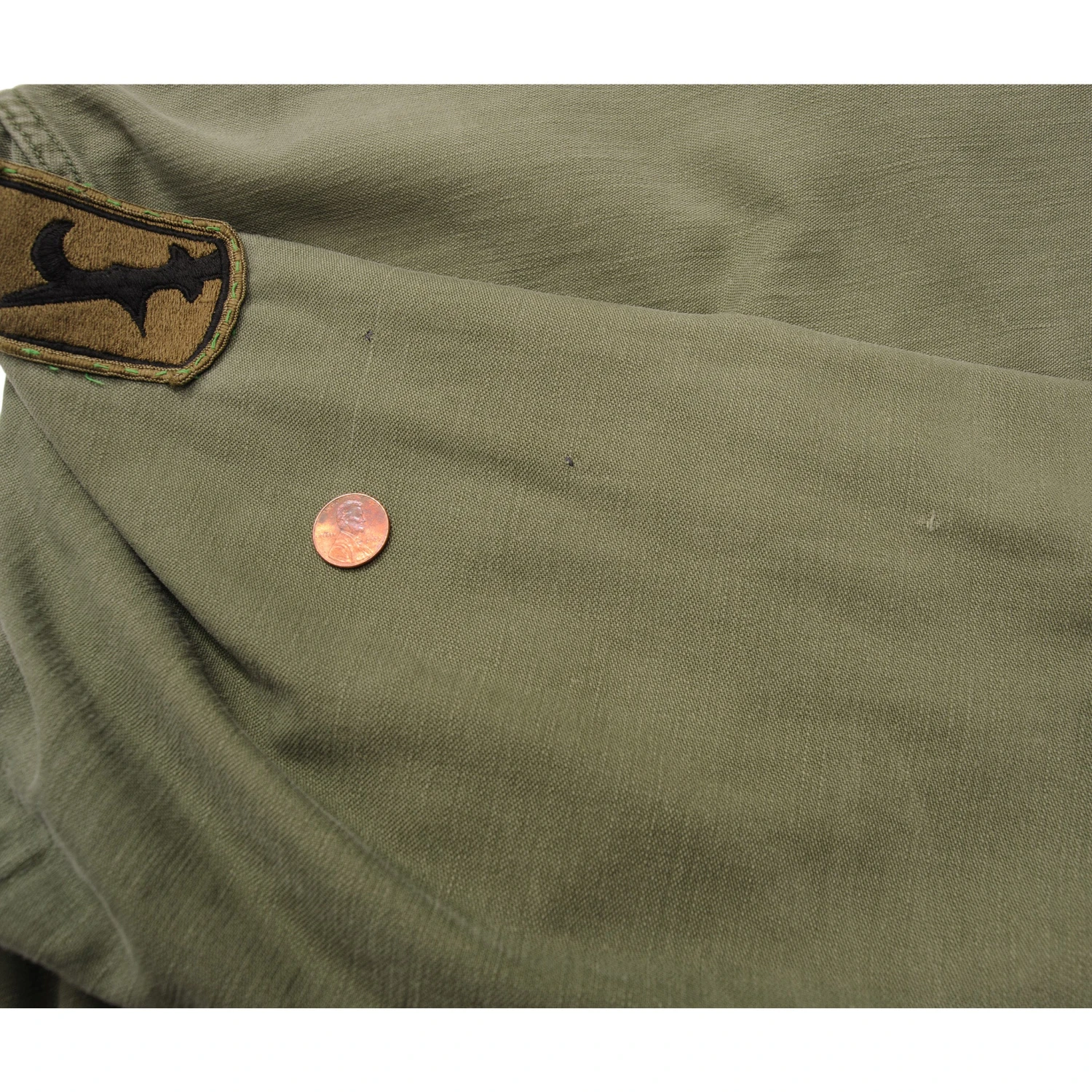 VINTAGE US ARMY UTILITY SHIRT P64 1960'S VIETNAM WAR PATCH 4TH INFANTRY ARMORED DIVISION(Us Army 1960s Vietnam War Shirt Utility Sateen Patch) 9 VINTAGE US ARMY UTILITY SHIRT P64 1960'S VIETNAM WAR PATCH 4TH INFANTRY ARMORED DIVISION(Us Army 1960s Vietnam War Shirt Utility Sateen Patch) - Image 9