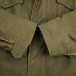 VINTAGE US ARMY M65 PATCHED FIELD JACKET 1970S VIETNAM WAR SIZE MEDIUM REGULAR(Vintage Us Army M65 Patched Field Jacket 1970s Vietnam War Size Medium Regular) -Rare Gear USA Shop DSC 2950