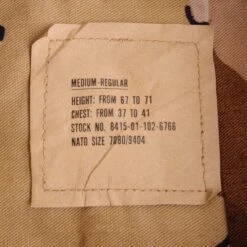 VINTAGE US ARMY CHOCOLATE CHIP DESERT CAMOUFLAGE PATTERN COMBAT JACKET 1983 DESERT STORM MEDIUM REGULAR(Copy Of Vintage Us Army Choc Chip Desert Camouflage Pattern Combat Jacket 1990 Desert Storm Size Large Long Nos) -Rare Gear USA Shop DSC 3222