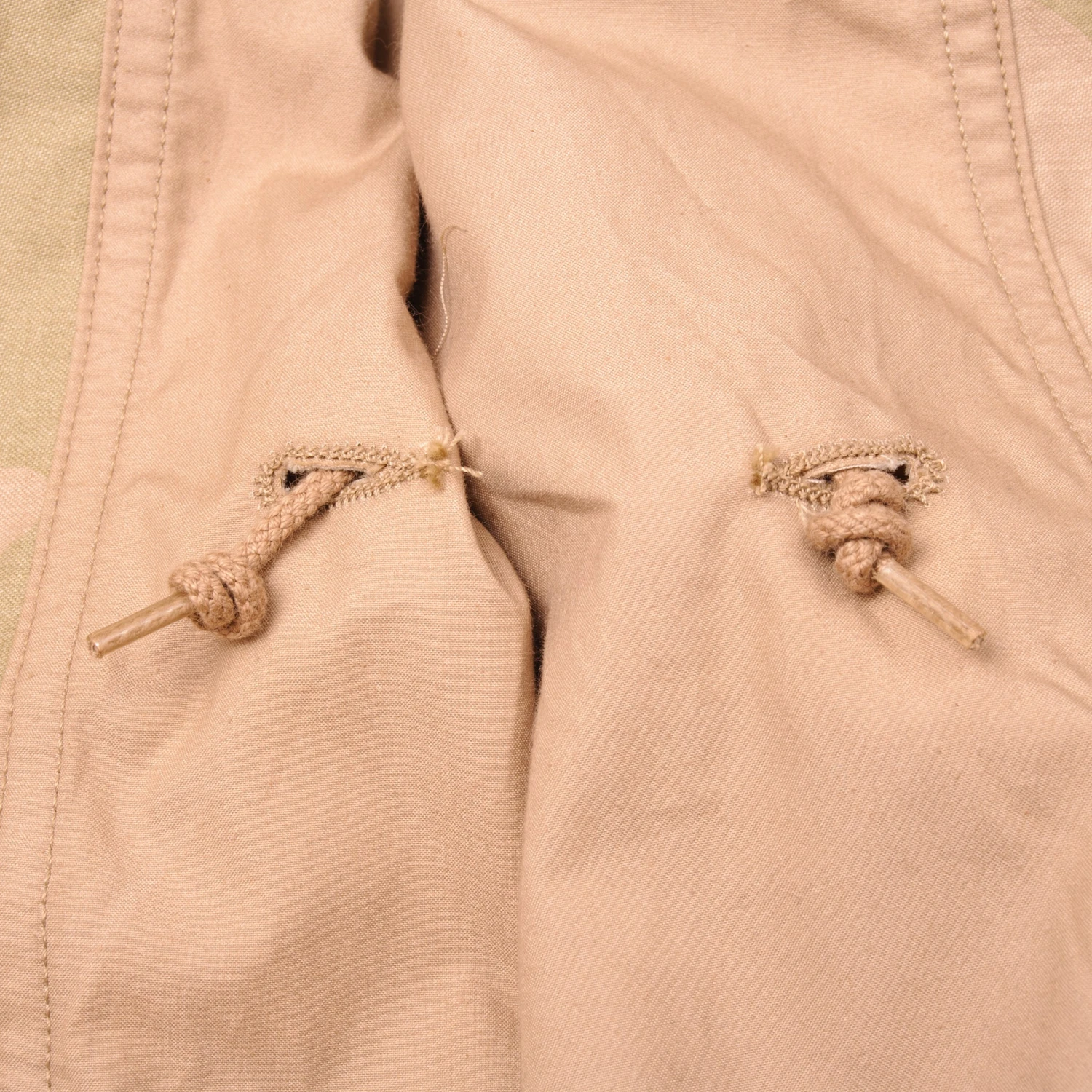 VINTAGE USAF M-1965 M65 DESERT CAMOUFLAGE FIELD JACKET 1991 SIZE MEDIUM REGULAR PATCHED(Vintage Usaf M 1965 M65 Desert Camouflage Field Jacket 1991 Size Medium Regular Patched) 6 VINTAGE USAF M-1965 M65 DESERT CAMOUFLAGE FIELD JACKET 1991 SIZE MEDIUM REGULAR PATCHED(Vintage Usaf M 1965 M65 Desert Camouflage Field Jacket 1991 Size Medium Regular Patched) - Image 6