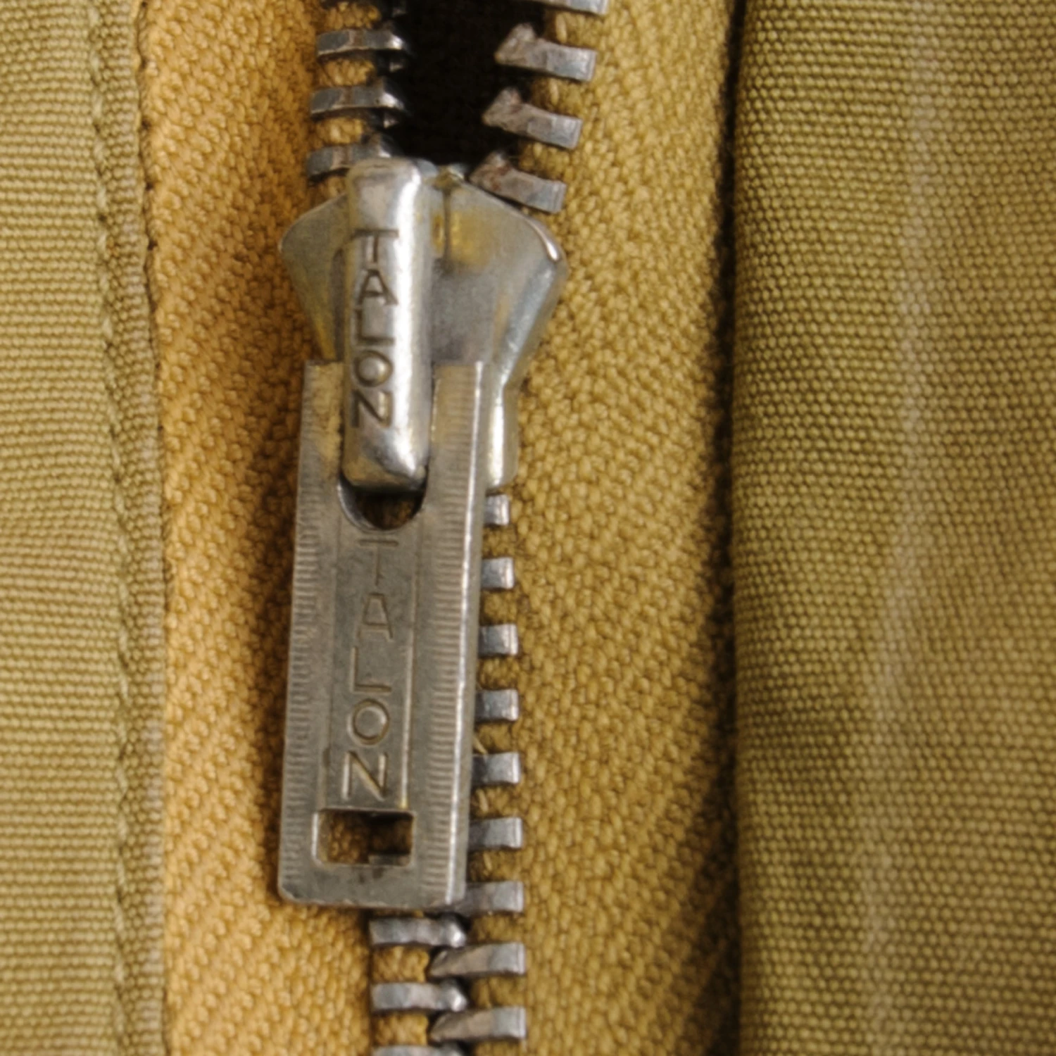 VINTAGE US ARMY FIELD JACKET M-1941 M41 1940S WW2(Copy Of Vintage Us Army Field Jacket M 1941 M41 1942 Ww2 Size 42r Mint Condition) 6 VINTAGE US ARMY FIELD JACKET M-1941 M41 1940S WW2(Copy Of Vintage Us Army Field Jacket M 1941 M41 1942 Ww2 Size 42r Mint Condition) - Image 6