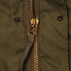 VINTAGE US ARMY M-1965 M65 FISHTAIL PARKA COMPLETE WITH LINER AND HOOD 1983 SIZE LARGE(Vintage Us Army M 1965 M65 Parka Complete With Liner And Hood 1983 Size Large) -Rare Gear USA Shop DSC 3447 1