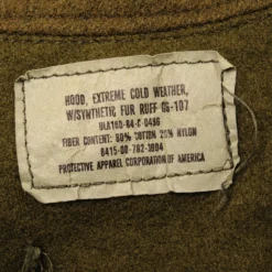 VINTAGE US ARMY M-1965 M65 FISHTAIL PARKA COMPLETE WITH LINER AND HOOD 1983 SIZE LARGE(Vintage Us Army M 1965 M65 Parka Complete With Liner And Hood 1983 Size Large) -Rare Gear USA Shop DSC 3453 1