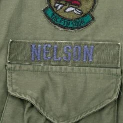 VINTAGE USAF US AIR FORCE M1965 M65 FIELD JACKET PATCHED 1970S MEDIUM SHORT(Vintage Usaf Us Air Force M1965 M65 Field Jacket Patched 1970s Medium Short) -Rare Gear USA Shop DSC 3530