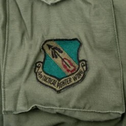 VINTAGE USAF US AIR FORCE M1965 M65 FIELD JACKET PATCHED 1970S MEDIUM SHORT(Vintage Usaf Us Air Force M1965 M65 Field Jacket Patched 1970s Medium Short) -Rare Gear USA Shop DSC 3532