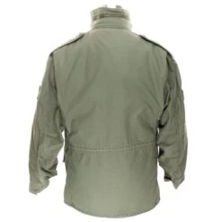 VINTAGE USAF US AIR FORCE M1965 M65 FIELD JACKET PATCHED 1970S MEDIUM SHORT(Vintage Usaf Us Air Force M1965 M65 Field Jacket Patched 1970s Medium Short) -Rare Gear USA Shop DSC 3566