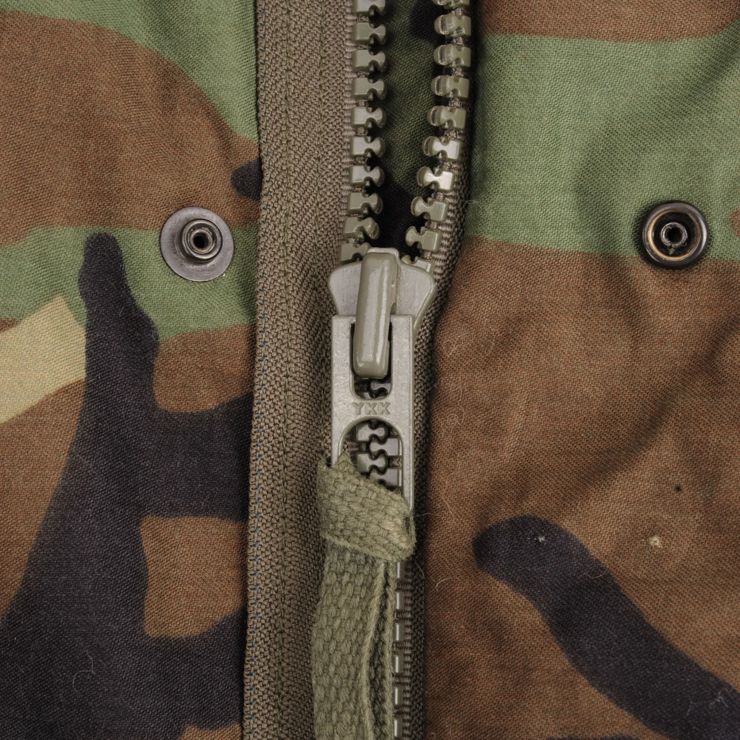 VINTAGE US ARMY M-1965 M65 WOODLAND CAMO FIELD JACKET 1991 SIZE LARGE LONG(Vintage Us Army M 1965 M65 Woodland Camo Field Jacket 1991 Size Large Long) 7 VINTAGE US ARMY M-1965 M65 WOODLAND CAMO FIELD JACKET 1991 SIZE LARGE LONG(Vintage Us Army M 1965 M65 Woodland Camo Field Jacket 1991 Size Large Long) - Image 7