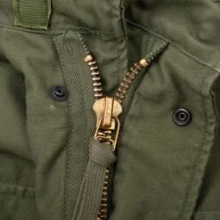 VINTAGE US ARMY M65 FIELD JACKET W LINER 1967 VIETNAM WAR SIZE MEDIUM REGULAR(Vintage Us Army M65 Field Jacket Patched 1967 Vietnam War Size Medium Regular) -Rare Gear USA Shop DSC 4639