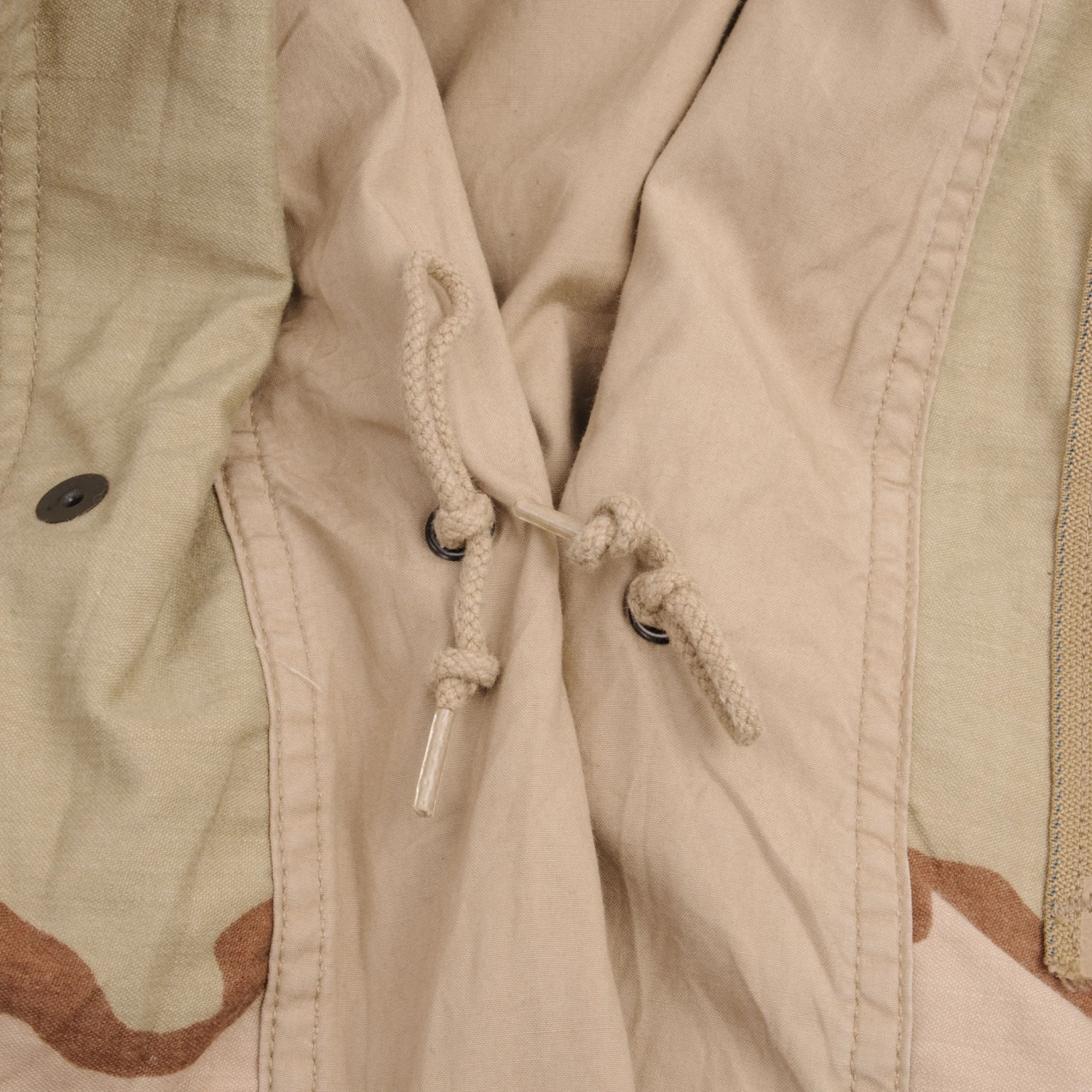 VINTAGE US ARMY M65 FIELD JACKET DESERT CAMO 1989 OPERATION DESERT STORM MEDIUM(Vintage Us Army M65 Field Jacket Desert Camo 1989 Operation Desert Storm Medium) 7 VINTAGE US ARMY M65 FIELD JACKET DESERT CAMO 1989 OPERATION DESERT STORM MEDIUM(Vintage Us Army M65 Field Jacket Desert Camo 1989 Operation Desert Storm Medium) - Image 7