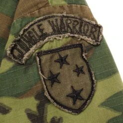 VINTAGE US ARMY TROPICAL COMBAT JACKET 5TH PATTERN ERDL 1969 VIETNAM WAR SIZE MEDIUM SHORT WITCH PATCHES(Vintage Us Army Tropical Combat Jacket 5th Pattern Erdl 1969 Vietnam War Size Medium Short Witch Patches) -Rare Gear USA Shop DSC 4997 1