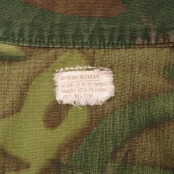 VINTAGE US ARMY TROPICAL COMBAT POPLIN JACKET 3TH PATTERN ERDL 1966/67 VIETNAM WAR SIZE MEDIUM REGULAR(Vintage Us Army Tropical Combat Poplin Jacket 3th Pattern Erdl 1966 67 Vietnam War Size Medium Regular) -Rare Gear USA Shop DSC 5003 1