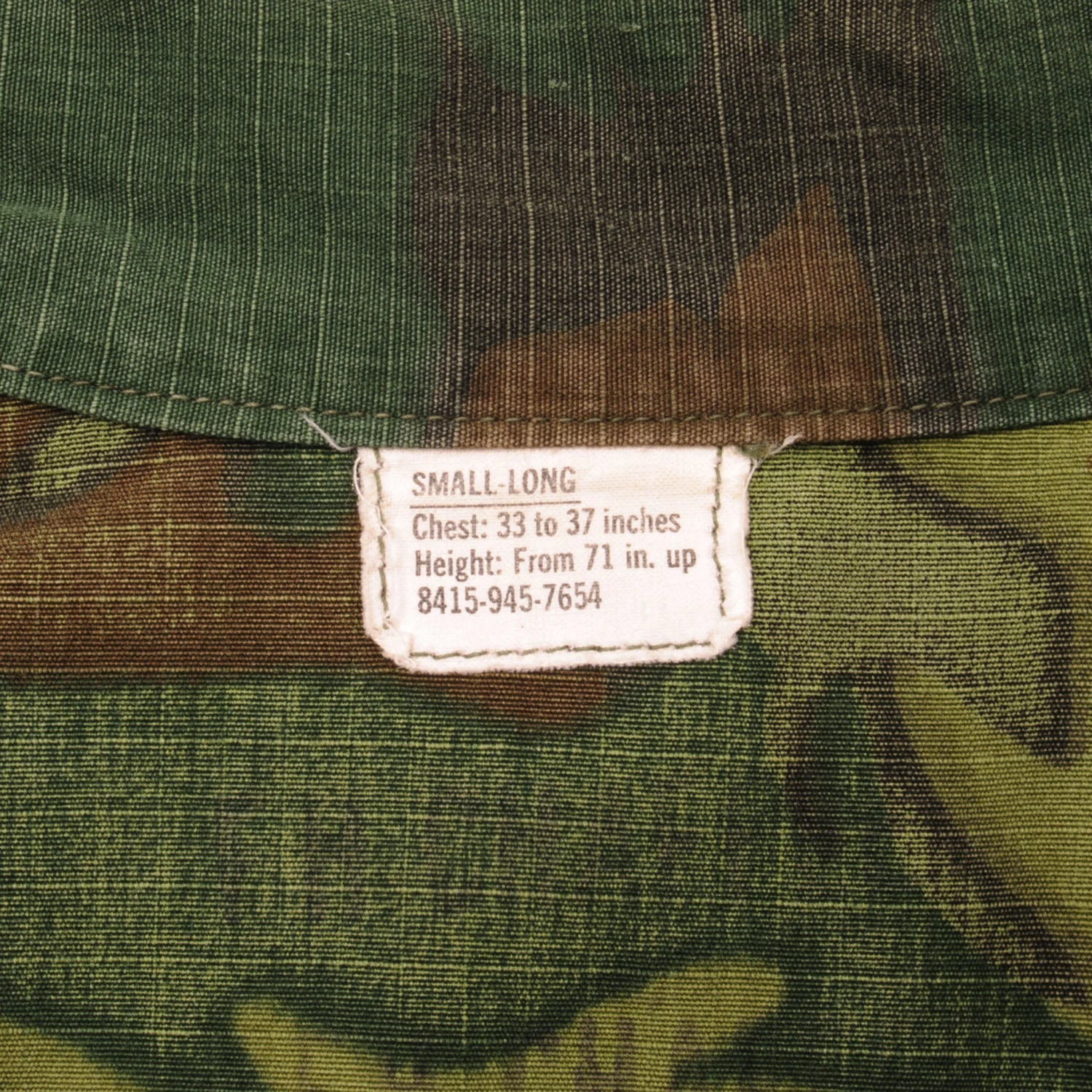 VINTAGE USMC US MARINE CORPS TROPICAL COMBAT JACKET 5TH PATTERN ERDL 1969 VIETNAM WAR SIZE SMALL LONG(Vintage Usmc Us Marine Corps Tropical Combat Jacket 5th Pattern Erdl 1969 Vietnam War Size Small Long) 4 VINTAGE USMC US MARINE CORPS TROPICAL COMBAT JACKET 5TH PATTERN ERDL 1969 VIETNAM WAR SIZE SMALL LONG(Vintage Usmc Us Marine Corps Tropical Combat Jacket 5th Pattern Erdl 1969 Vietnam War Size Small Long) - Image 4