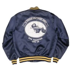 VINTAGE USN NAVY USS TRENTON LPD-14 1988 BOMBER JACKET SIZE MEDIUM MADE IN USA(Vintage Usn Navy Uss Trenton Lpd 14 Bomber Jacket Size Medium Made In Usa) -Rare Gear USA Shop DSC 5100 dec94892 9243 42cb a464 e1b97eb30de9