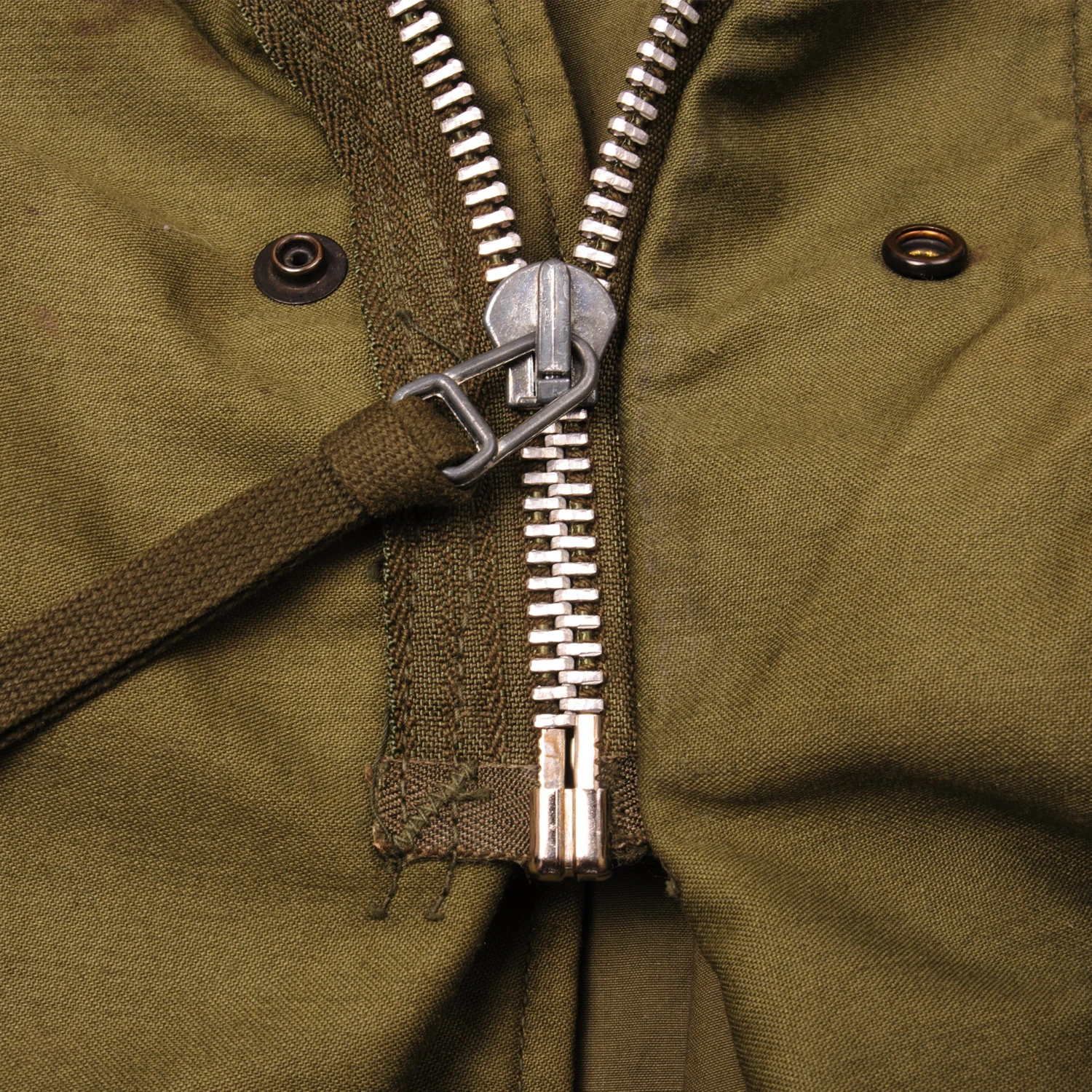 VINTAGE US ARMY M-1965 M65 FIELD JACKET 1971 VIETNAM WAR SIZE SMALL REGULAR(Vintage Us Army M 1965 M65 Field Jacket 1971 Vietnam War Size Small Regular 1) 6 VINTAGE US ARMY M-1965 M65 FIELD JACKET 1971 VIETNAM WAR SIZE SMALL REGULAR(Vintage Us Army M 1965 M65 Field Jacket 1971 Vietnam War Size Small Regular 1) - Image 6