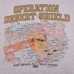 VINTAGE OPERATION DESERT SHIELD SAUDI ARABIA TEE SHIRT 1990 SMALL MADE IN USA(Vintage Operation Desert Shield Saudi Arabia Tee Shirt 1990 Small Made In Usa) -Rare Gear USA Shop DSC 5478