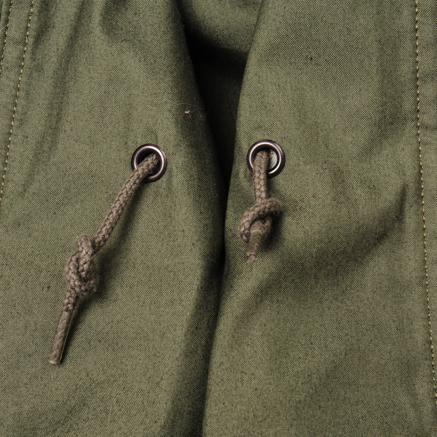 VINTAGE US ARMY M-1965 M65 WOODLAND CAMO FIELD JACKET 1999 SIZE MEDIUM REGULAR WITH PATCH.(Vintage Us Army M 1965 M65 Erdl Field Jacket 1996 Size Large Regular 1) 5 VINTAGE US ARMY M-1965 M65 WOODLAND CAMO FIELD JACKET 1999 SIZE MEDIUM REGULAR WITH PATCH.(Vintage Us Army M 1965 M65 Erdl Field Jacket 1996 Size Large Regular 1) - Image 5